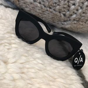 New ♠️ Quay Nala Matte Black Sunglasses